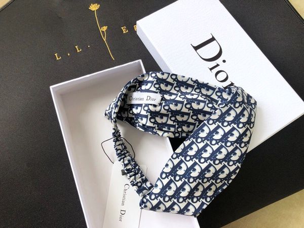 new designer blue letter headbands for women and men 3 styles headband letters hair bands head scarf for hair jewelry gifts, Silver
new designer blue letter headbands for women and men 3 styles headband letters hair bands head scarf for hair jewelry gifts, Silver