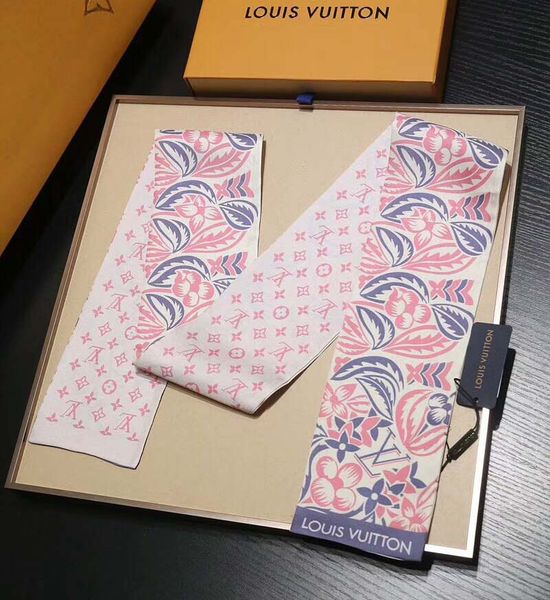 rfyhdwholesale silk scarves fashion silk men's and women's hair band multi-purpose silk handbag decorative scarf brand printed sca, Blue;gray
rfyhdwholesale silk scarves fashion silk men's and women's hair band multi-purpose silk handbag decorative scarf brand printed sca, Blue;gray