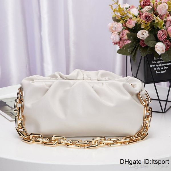 2020 brand bag fashion brand luxury shoulder bag designer handbags the clouds series fashion big chains cowhide ing
2020 brand bag fashion brand luxury shoulder bag designer handbags the clouds series fashion big chains cowhide ing