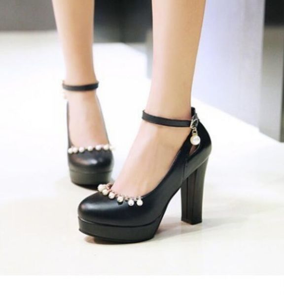 spring and autumn 2019 new fashion versatile buckle with pearl round head shallow mouth single thick high-heeled shoes, Black
spring and autumn 2019 new fashion versatile buckle with pearl round head shallow mouth single thick high-heeled shoes, Black