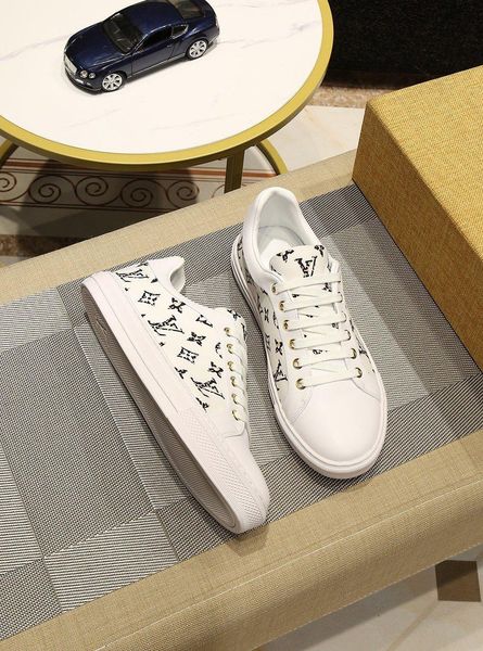 2020s menmen casual sports travel shoes all-match comfortable trend shoes outdoor jungle adventure shoes original packaging fast delivery, Black
2020s menmen casual sports travel shoes all-match comfortable trend shoes outdoor jungle adventure shoes original packaging fast delivery, Black