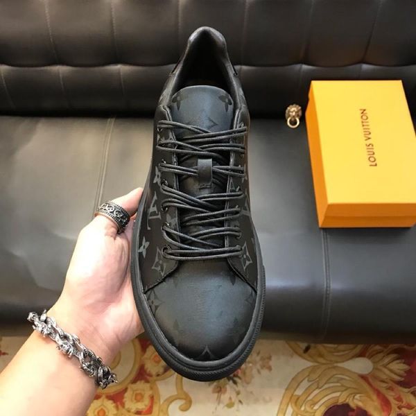 new24 fashion casual men's shoes wild sports shoes outdoor comfortable high-end pattern men's shoes original box packaging fast de, Black
new24 fashion casual men's shoes wild sports shoes outdoor comfortable high-end pattern men's shoes original box packaging fast de, Black