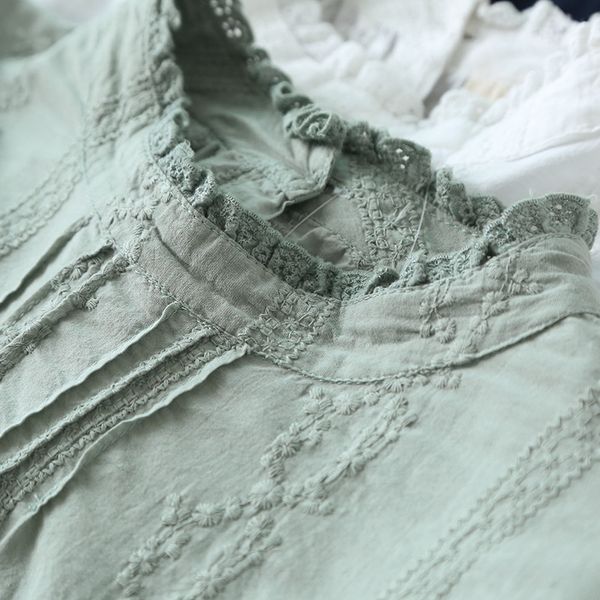 women's blouses & shirts back button cotton embroidery lacing stand collar long sleeve shirt blouse female 2021, White
women's blouses & shirts back button cotton embroidery lacing stand collar long sleeve shirt blouse female 2021, White