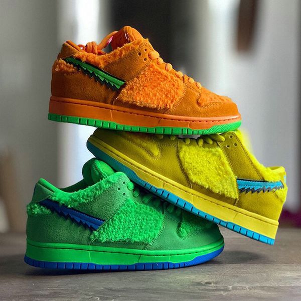 sb dunk mens running shoes dancing bears skateboard sneakers women yellow pink blue orange green bear sport des chaussures trainers zapatos
sb dunk mens running shoes dancing bears skateboard sneakers women yellow pink blue orange green bear sport des chaussures trainers zapatos