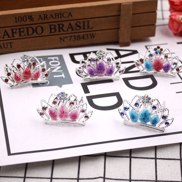children performance princess crown exquisite alloy set fireworks children's comb girls crown comb, Slivery;white
children performance princess crown exquisite alloy set fireworks children's comb girls crown comb, Slivery;white