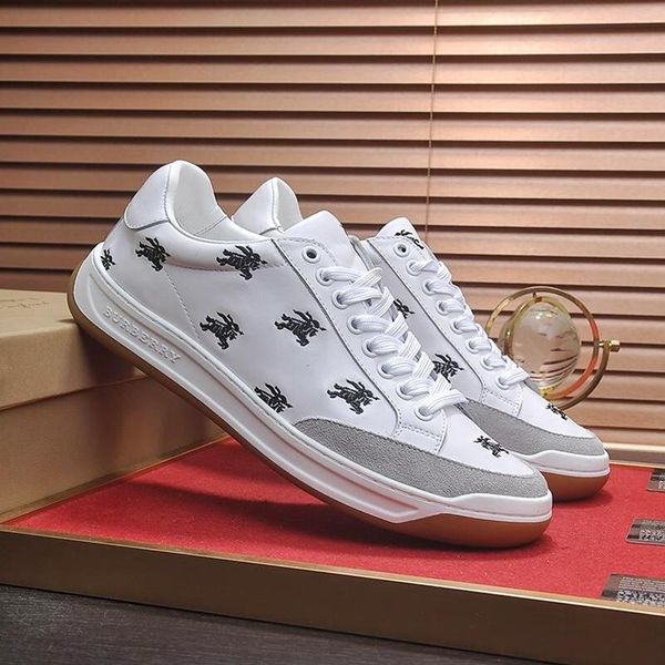 mens shoes perforated logo leather tennis sneakers zapatos de hombre mens shoes sports lace -up london footwears luxury drop shipping
mens shoes perforated logo leather tennis sneakers zapatos de hombre mens shoes sports lace -up london footwears luxury drop shipping