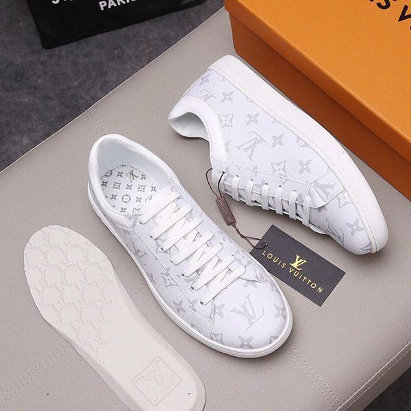 luxury men 's shoes luxembourg sneaker breathable fashion classic skateboarding casual shoes herren sportschuhe plus size lace -up men
luxury men 's shoes luxembourg sneaker breathable fashion classic skateboarding casual shoes herren sportschuhe plus size lace -up men