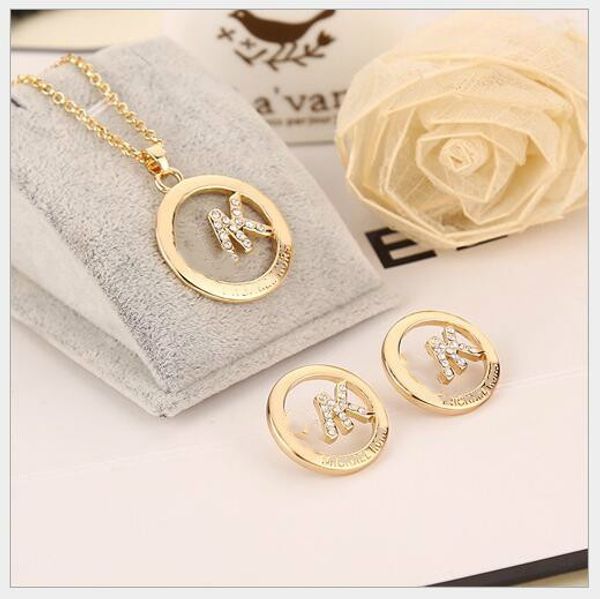 new 925 sterling silver gold pendants necklace +designer earrings for women jewelry with chain drop shipping
new 925 sterling silver gold pendants necklace +designer earrings for women jewelry with chain drop shipping