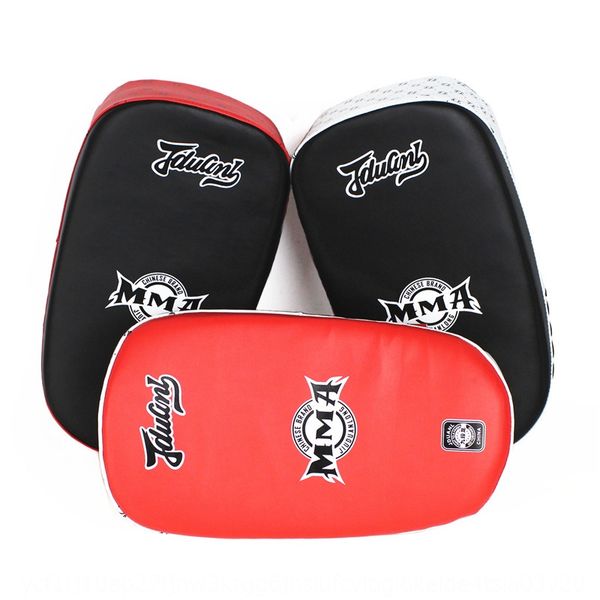 jiuduanlong bow sanda thai boxing hand foot leg wall taekwondo duan long bow foot target boxing training target thickened training
jiuduanlong bow sanda thai boxing hand foot leg wall taekwondo duan long bow foot target boxing training target thickened training
