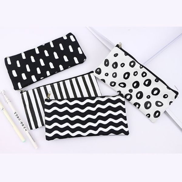 stripe cosmetic bag makeup bags travel organizer necessary beauty case toiletry bag wash make up pouch kits for women girls
stripe cosmetic bag makeup bags travel organizer necessary beauty case toiletry bag wash make up pouch kits for women girls