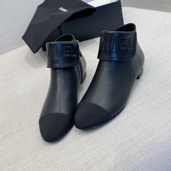 2020t winter luxury women's casual fashion high-casual shoes, outdoor casual travel shoes, fast delivery with original box, Black
2020t winter luxury women's casual fashion high-casual shoes, outdoor casual travel shoes, fast delivery with original box, Black