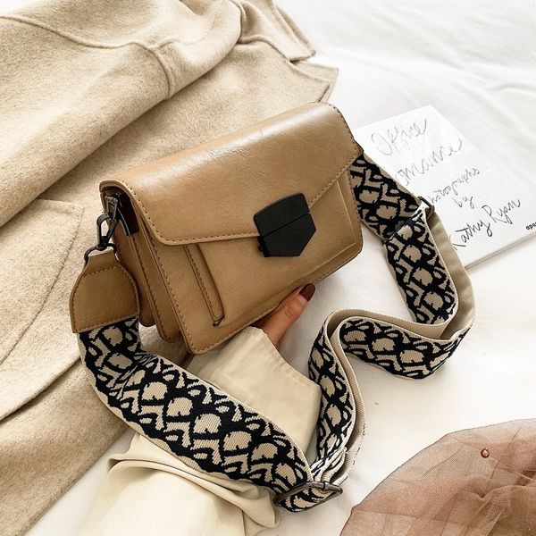 ibyu7 summer new pu women's organ shoulder small square small square bag women's fashion korean wide style with shoulder messenger, White
ibyu7 summer new pu women's organ shoulder small square small square bag women's fashion korean wide style with shoulder messenger, White