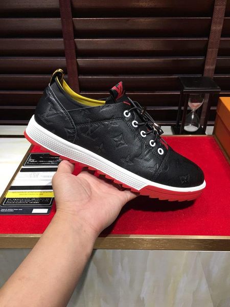 2020-2019q custom tide brand leather men's casual shoes, fashion wild sports shoes, original packaging shoe box, size: 38-44
2020-2019q custom tide brand leather men's casual shoes, fashion wild sports shoes, original packaging shoe box, size: 38-44