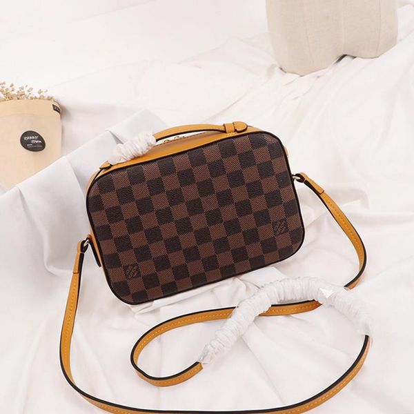 fast delivery womens luxury designer sac d 'épaule totes bags lady trend zipper bolsas handbags leather simple style vintage crossbody
fast delivery womens luxury designer sac d 'épaule totes bags lady trend zipper bolsas handbags leather simple style vintage crossbody