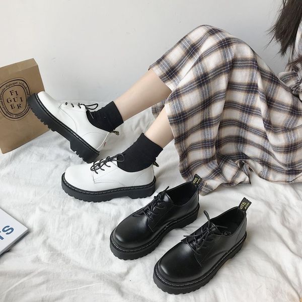 new autumn women shoes solid black leather oxford shoes woman lace up high heels thick bottom flat platform loafers casual
new autumn women shoes solid black leather oxford shoes woman lace up high heels thick bottom flat platform loafers casual