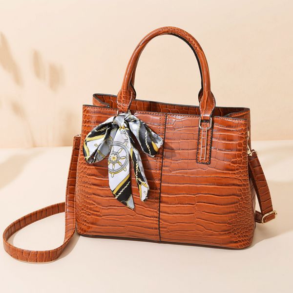 crocodile pattern tote shoulder bags for women scarf decoration leather crossbody messenger bags alligator luxury lady handbags
crocodile pattern tote shoulder bags for women scarf decoration leather crossbody messenger bags alligator luxury lady handbags