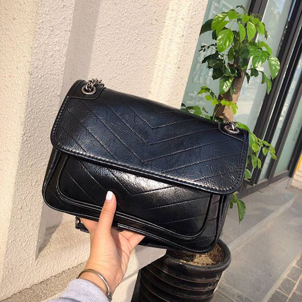 designer handbags shoulder bag patent leather handbag woman bags leather handbag chain bag fashion woman bags high quality
designer handbags shoulder bag patent leather handbag woman bags leather handbag chain bag fashion woman bags high quality