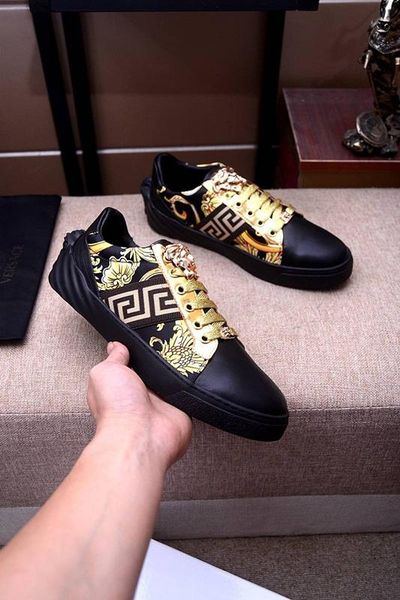 2020w high-quality fashionable leather printing low-casual men's tide shoes, fashionable wild breathable sports running shoes,size, Black
2020w high-quality fashionable leather printing low-casual men's tide shoes, fashionable wild breathable sports running shoes,size, Black