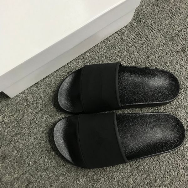 women sandals slipper womens fashion slides flip flops sandals men slippers causal beach shoes 35-46 with box, Black
women sandals slipper womens fashion slides flip flops sandals men slippers causal beach shoes 35-46 with box, Black