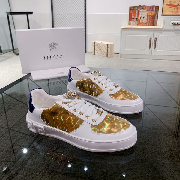 with box mens designer ver casual shoes trainers sports clunky sneakers casual shoes track hx2158230
with box mens designer ver casual shoes trainers sports clunky sneakers casual shoes track hx2158230