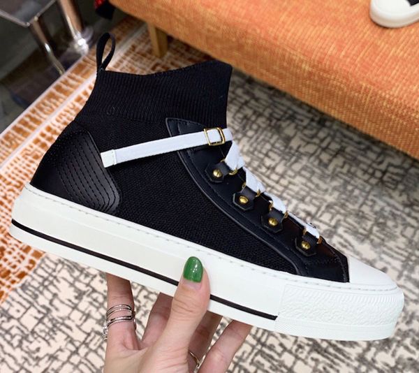 new b23 technical fabric floral oblique walk'n' shoes low-up canvas sneaker embossed sneaker cruise patchwork cowhide casual shoes, Black
new b23 technical fabric floral oblique walk'n' shoes low-up canvas sneaker embossed sneaker cruise patchwork cowhide casual shoes, Black