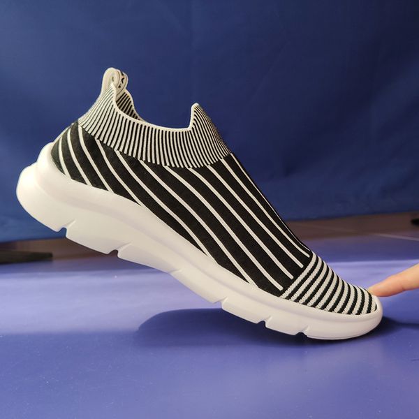2020 new men casual shoes fashion slip-on shoes large size sneaker trend sports light mesh breathable summer comfortable 48 yard, Black
2020 new men casual shoes fashion slip-on shoes large size sneaker trend sports light mesh breathable summer comfortable 48 yard, Black
