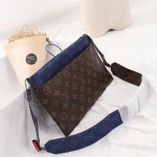 men bag leather crossbody bag with origin box new arrival retro trend shoulder bags luxury design mens messenger bags
men bag leather crossbody bag with origin box new arrival retro trend shoulder bags luxury design mens messenger bags