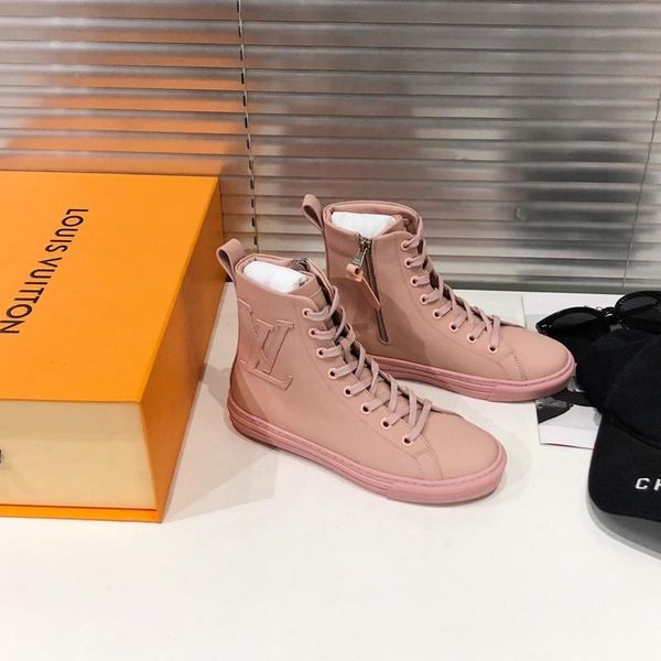 44 designer luxury female casual fashion shoes, outdoor casual travel shoes, fast delivery, original box, Black
44 designer luxury female casual fashion shoes, outdoor casual travel shoes, fast delivery, original box, Black