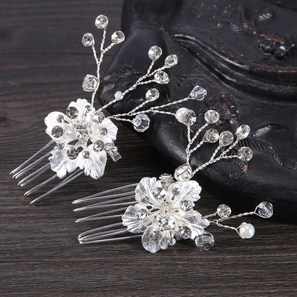 new hair comb for women 2 pcs delicate metal small comb wedding hair jewelry crystal flower haircomb bride accessories, Golden;silver 
new hair comb for women 2 pcs delicate metal small comb wedding hair jewelry crystal flower haircomb bride accessories, Golden;silver