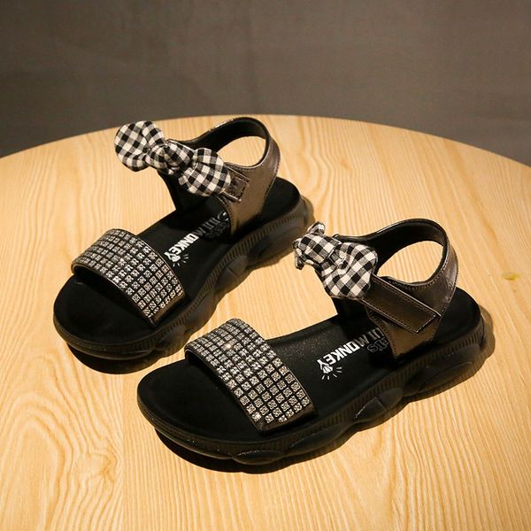 girls' 2019 new korean princess children's girls sandals and sandals ' roman shoes middle and big children's performance, Black;red
girls' 2019 new korean princess children's girls sandals and sandals ' roman shoes middle and big children's performance, Black;red