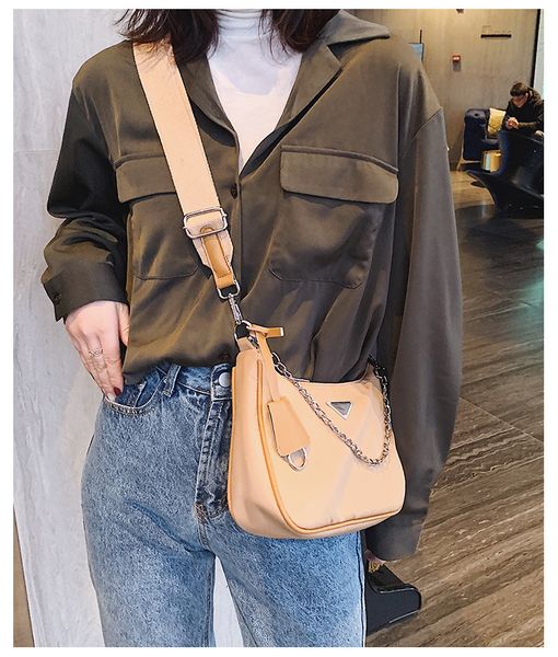 designer bags canvas hobo for women shoulder bag for women chest pack lady tote chains handbags presbyopic purse messenger bag
designer bags canvas hobo for women shoulder bag for women chest pack lady tote chains handbags presbyopic purse messenger bag