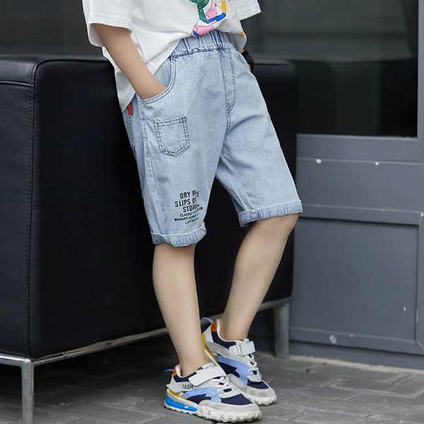 wear boy children's thin denim capri pants 2020 new boy's summer dress western light and jeans children's wear jeans color pa, Blue
wear boy children's thin denim capri pants 2020 new boy's summer dress western light and jeans children's wear jeans color pa, Blue