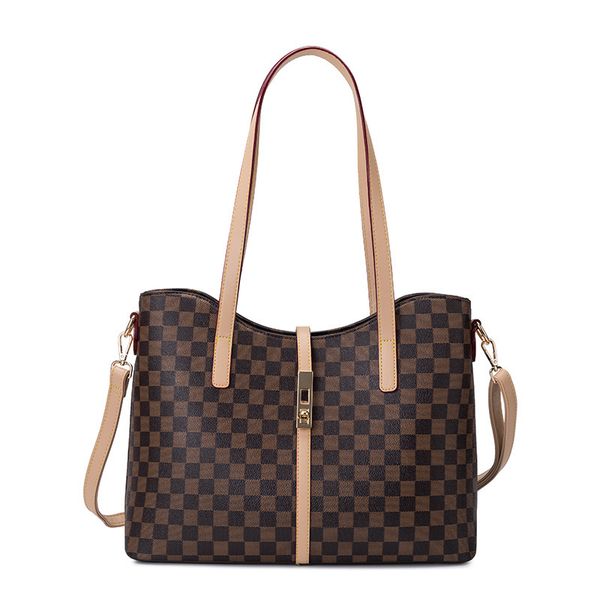 handbag lock lattice design luxury women handbags european and american fashion shoulder bag high capacity four-piece set handbag
handbag lock lattice design luxury women handbags european and american fashion shoulder bag high capacity four-piece set handbag