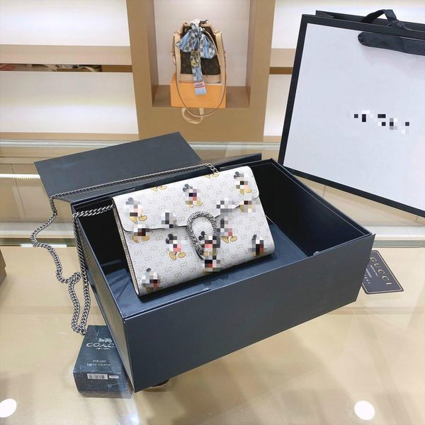 solds womens bags designers handbags purses shoulder bags mini chain bag designers crossbody bags messenger tote bag clutch bag ga034, Golden;silver
solds womens bags designers handbags purses shoulder bags mini chain bag designers crossbody bags messenger tote bag clutch bag ga034, Golden;silver