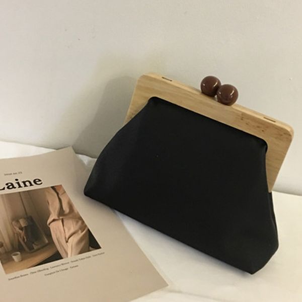 retro pu soft leather clip bags luxury women bags female shoulder messenger bag crossbody bag clutch purse
retro pu soft leather clip bags luxury women bags female shoulder messenger bag crossbody bag clutch purse