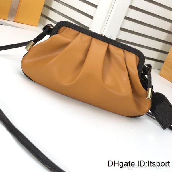 2020 fashion brand luxury shoulder bag designer handbags designer bag the clouds series fashion big two-tone ing
2020 fashion brand luxury shoulder bag designer handbags designer bag the clouds series fashion big two-tone ing