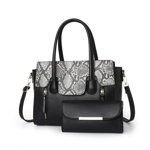 women's 2019 summer new women's portable mother fashion atmospheric shoulder shoulder bag messenger bag
women's 2019 summer new women's portable mother fashion atmospheric shoulder shoulder bag messenger bag