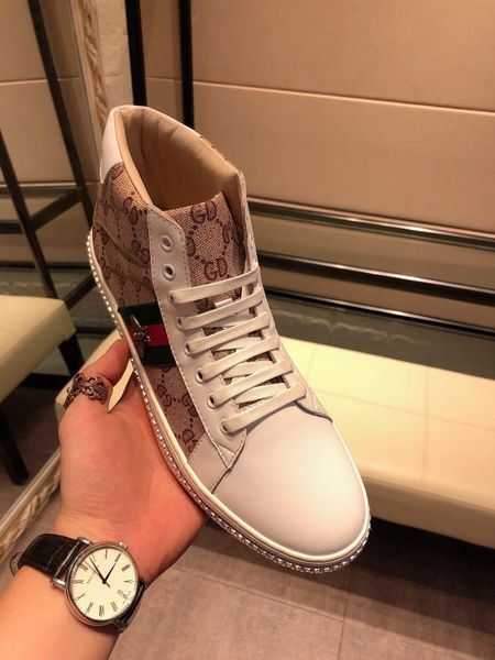 2020d autumn and winter limited edition trend men's shoes high-casual shoes, high-end fashion wild sports shoes, original box deliv
2020d autumn and winter limited edition trend men's shoes high-casual shoes, high-end fashion wild sports shoes, original box deliv