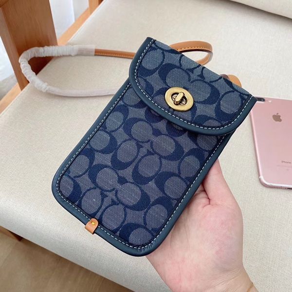2020 designer bag new mobile phone shoulder messenger bag female bag leather production discount
2020 designer bag new mobile phone shoulder messenger bag female bag leather production discount
