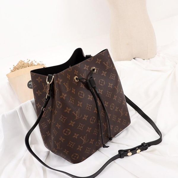 drop ship womens leather bucket bag handbag drawstring ladies shoulder bag messenger vintage fashion style crossbody bags
drop ship womens leather bucket bag handbag drawstring ladies shoulder bag messenger vintage fashion style crossbody bags