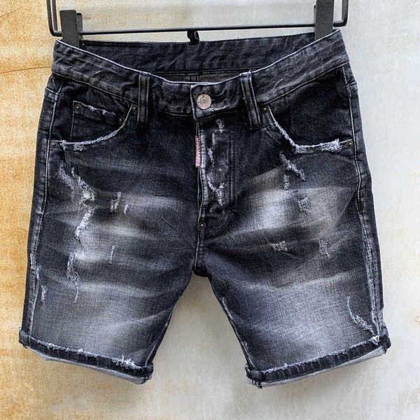 paneled hip-hop 2020 new summer men's hair stylist ripped denim shorts fashion slim straight jeans trend men's hair stylist shorts, Blue
paneled hip-hop 2020 new summer men's hair stylist ripped denim shorts fashion slim straight jeans trend men's hair stylist shorts, Blue