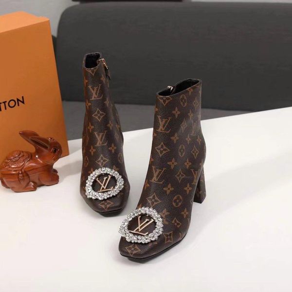 52 designer luxury women's casual fashion shoes, women's outdoor casual shoes, fast delivery, original box, Black
52 designer luxury women's casual fashion shoes, women's outdoor casual shoes, fast delivery, original box, Black