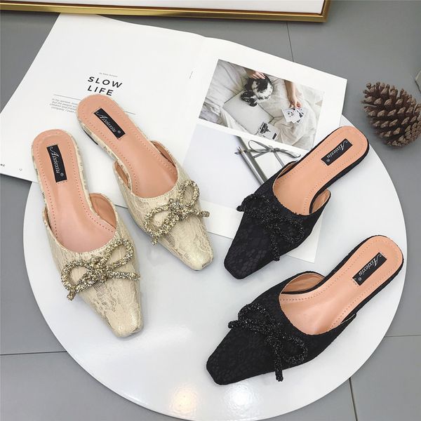 shoes woman 2020 square toe slippers women summer luxury slides butterfly-knot designer flat fashion basic pu fabric fretwork, Black
shoes woman 2020 square toe slippers women summer luxury slides butterfly-knot designer flat fashion basic pu fabric fretwork, Black