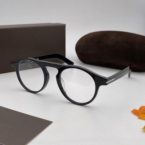 5628 women designer glasses plated retro square frame eyeglasses for mens simple popular style with original package, White;black
5628 women designer glasses plated retro square frame eyeglasses for mens simple popular style with original package, White;black