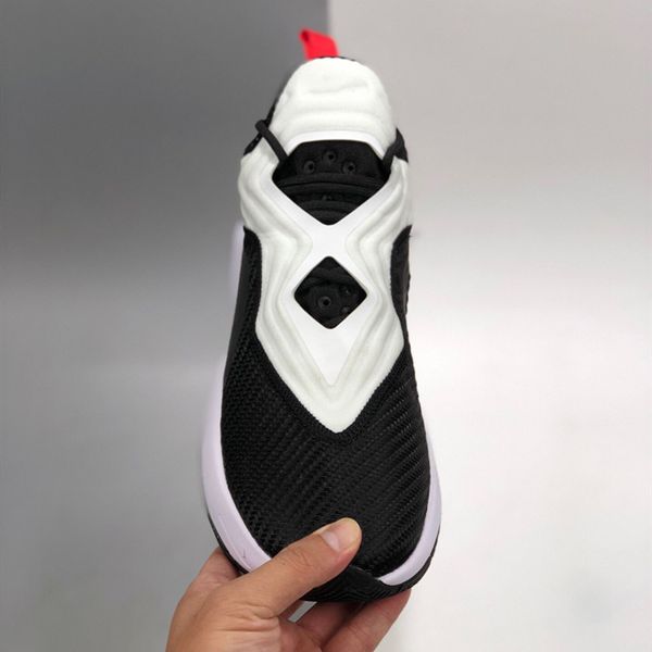 2020 summer new mesh stitching breathable casual sports professional shoes soft sole wear-resistant anti-skid training combat boots
2020 summer new mesh stitching breathable casual sports professional shoes soft sole wear-resistant anti-skid training combat boots