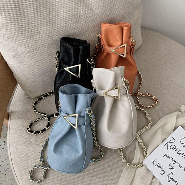 leatherluggagetag 2020 new ladies leather bag fashion shoulder chain bag ins net red crossbody bucket bag
leatherluggagetag 2020 new ladies leather bag fashion shoulder chain bag ins net red crossbody bucket bag