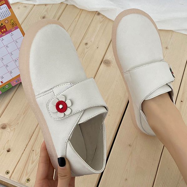 2020 flower hook&loop small white shoes women soft leather cozy ballerina appliques elevated loafers woman flats size35-40, Black
2020 flower hook&loop small white shoes women soft leather cozy ballerina appliques elevated loafers woman flats size35-40, Black