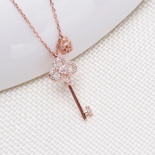 singapore chomel official website sterling silver female clavicle key lock heart necklace niche design sense ins fashion jewelry
singapore chomel official website sterling silver female clavicle key lock heart necklace niche design sense ins fashion jewelry