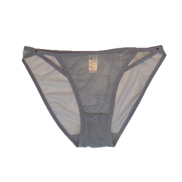 lace underwear women feel temptation breathable mesh yarn thin black ladies underwear briefs female summer temptation, Black;pink
lace underwear women feel temptation breathable mesh yarn thin black ladies underwear briefs female summer temptation, Black;pink