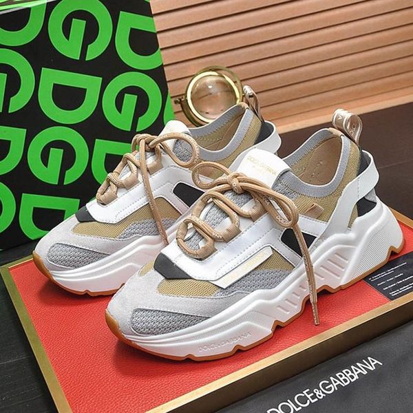 2020c designer new luxury men's casual sports shoes, outdoor casual shoes, fast delivery and original box, Black
2020c designer new luxury men's casual sports shoes, outdoor casual shoes, fast delivery and original box, Black